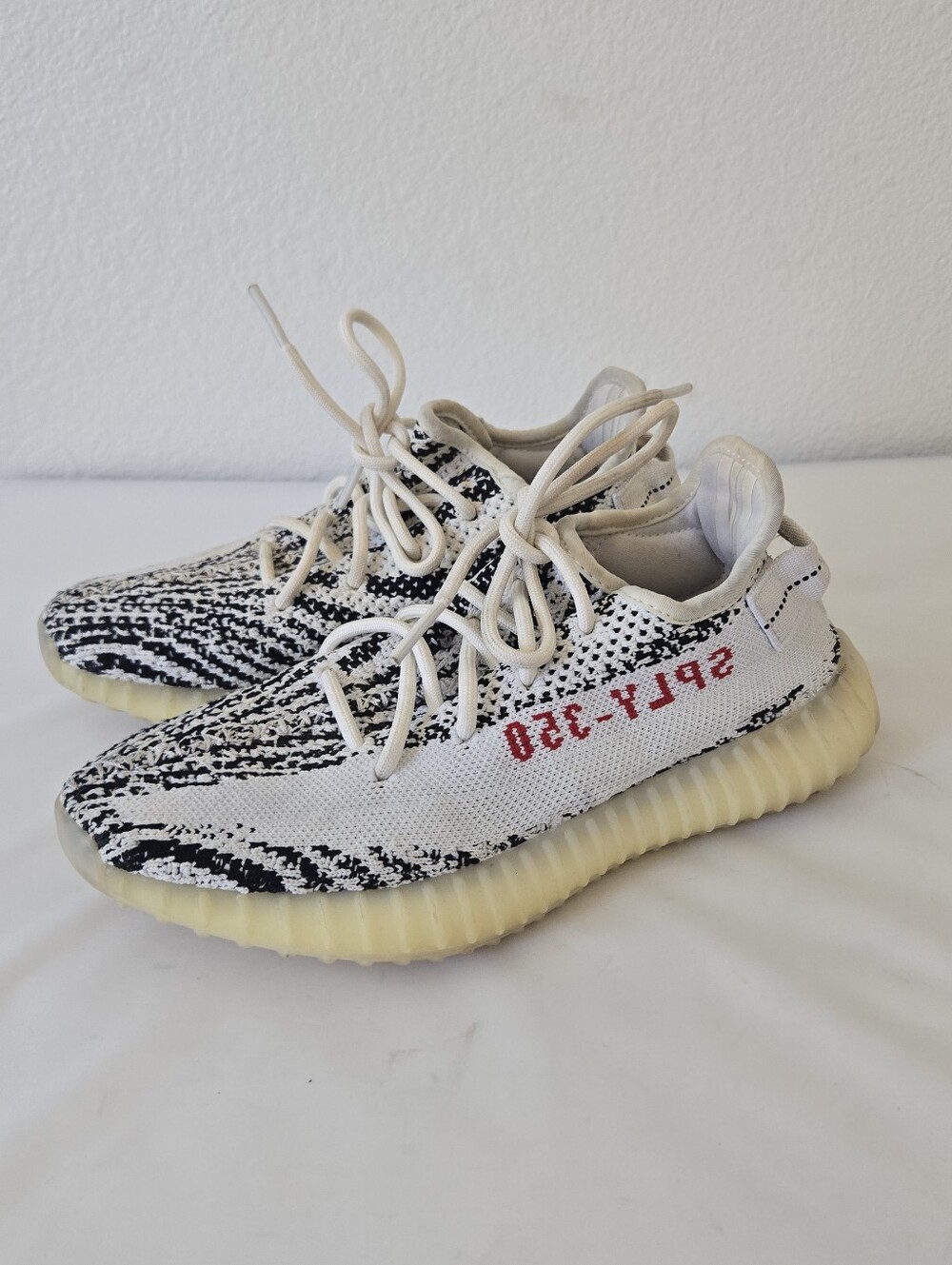 Yeezy Adidas Boost 350 V2 Whire Zebra Sneakers Unisex Mens Size 5 Womens 6